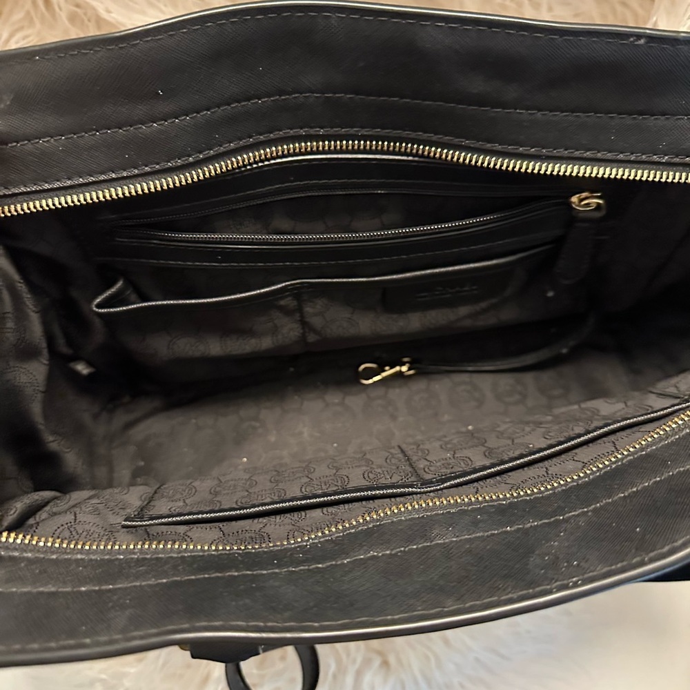 Michael Kors Selma Satchel in Black Saffiano Leather - Picture 6 of 8